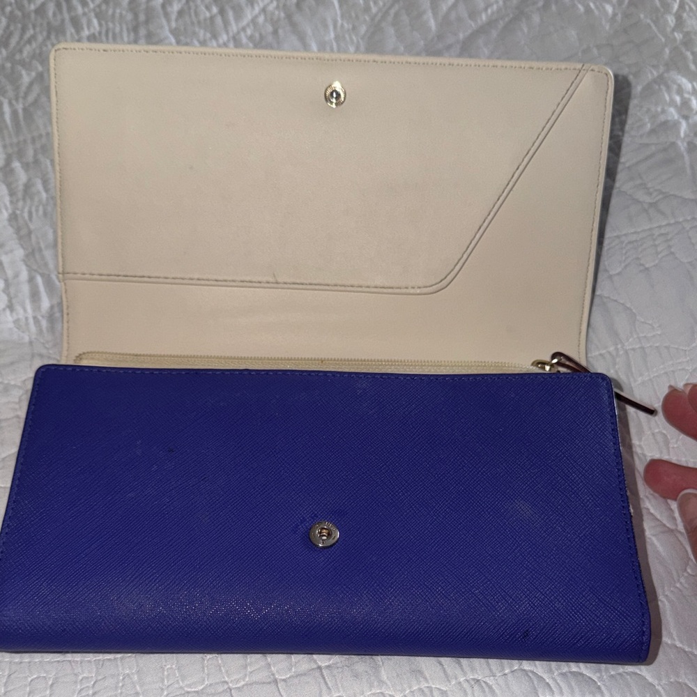 Kate Spade Wallet - Picture 3 of 10